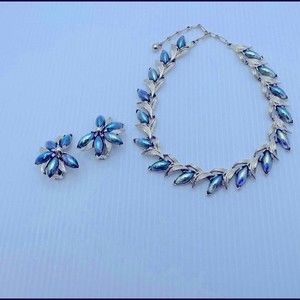 Vintage Kramer Carnival/Art Glass Demi Parure Necklace and Earrings